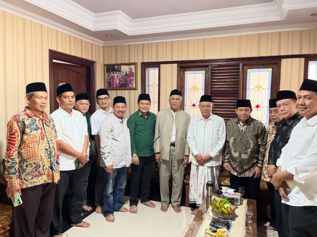 KONSOLIDASI DAN ROADSHOW BAKAL CALON WAKIL GUBERNUR JABAR KE CIREBON